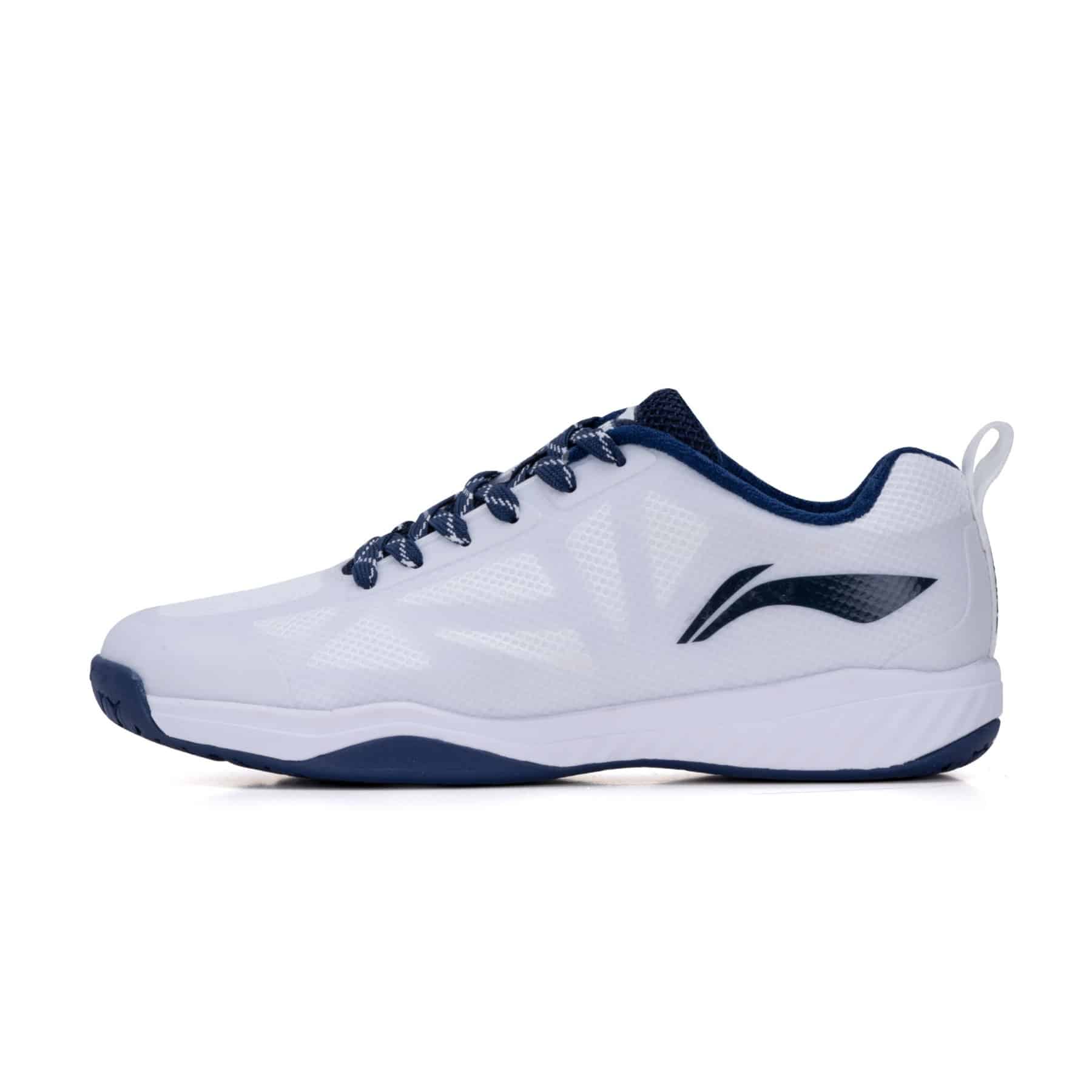 Lining white shoes store